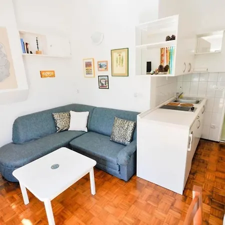 Fuer 4 Personen Ca 40 M In Novigrad, Adriakueste Kroatien Westkueste Von Istrien Apartment